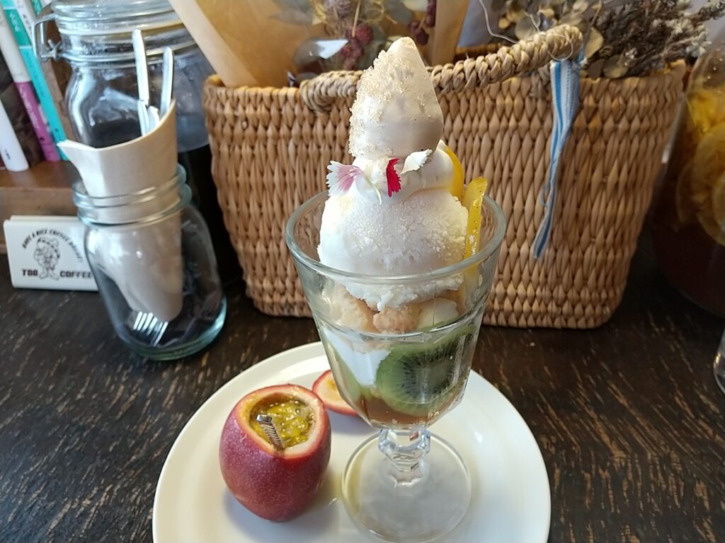 コマグラカフェパフェ