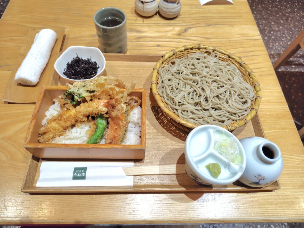 小松庵総本家 丸の内オアゾ店