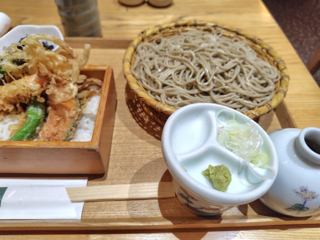 小松庵総本家 丸の内オアゾ店